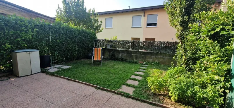 Ampissima villetta contigua 6,5 con terrazza panoramica e giardinetti, Foto 17