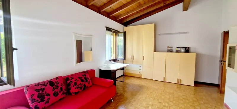 Ampissima villetta contigua 6,5 con terrazza panoramica e giardinetti, Foto 11