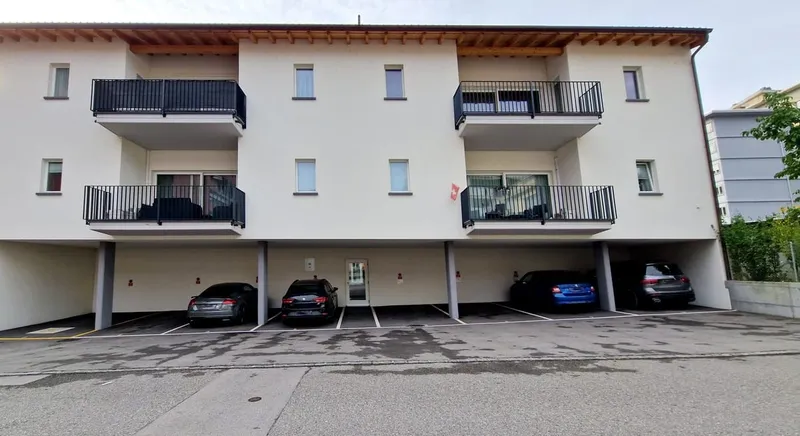 Elegante 3,5 locali in corte meticolosamente ristrutturata a nuovo., foto 16