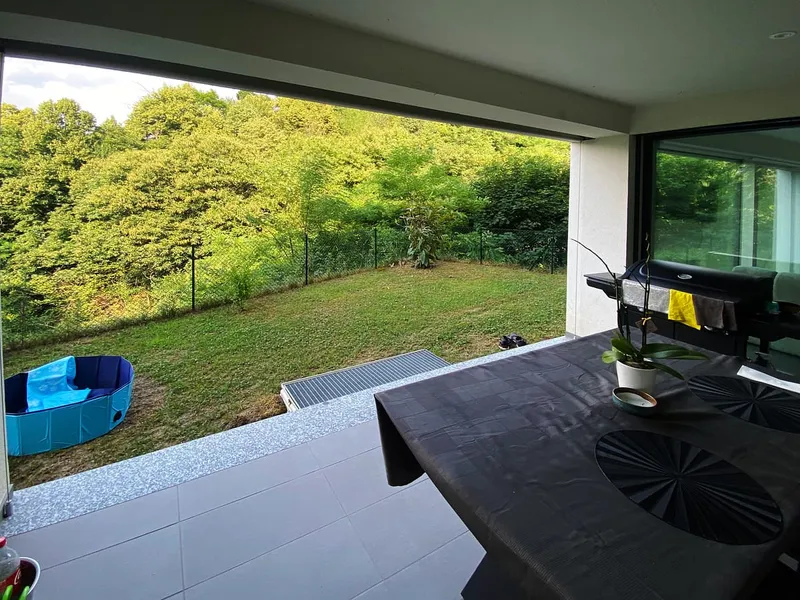 Recentissimo 2,5 nella natura con giardino privato e terrazza coperta., photo 5