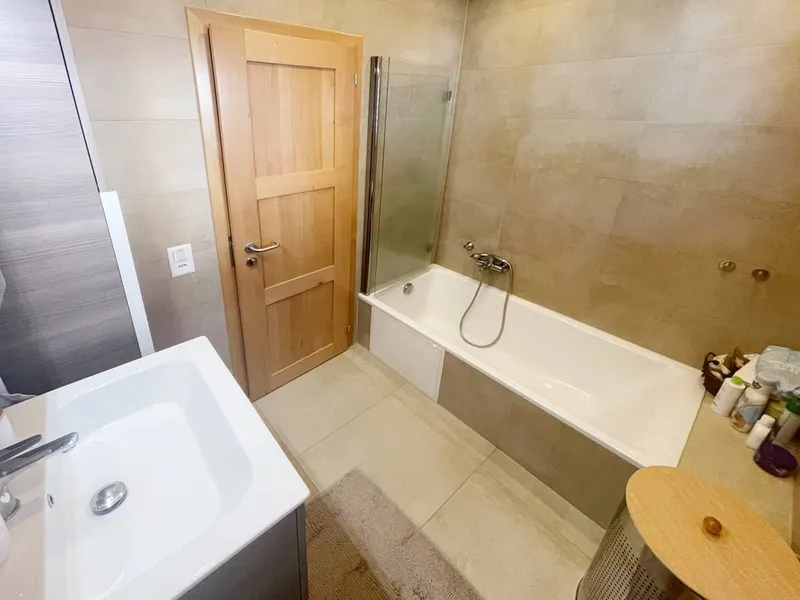 Casa 4,5 completamente ristrutturata con grande giardino e ampio fondo, photo 10