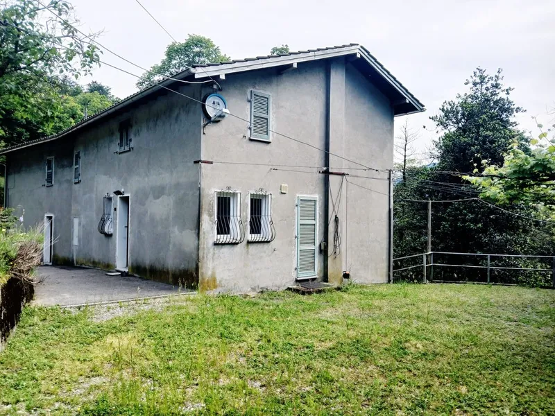 Grotto 6,5 con spazio ristorazione, camere e grande terreno., foto 1