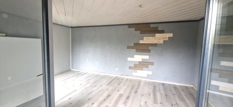 Duplex 4,5 in bifamiliare con panorama, giardino privato e grottino., Foto 8