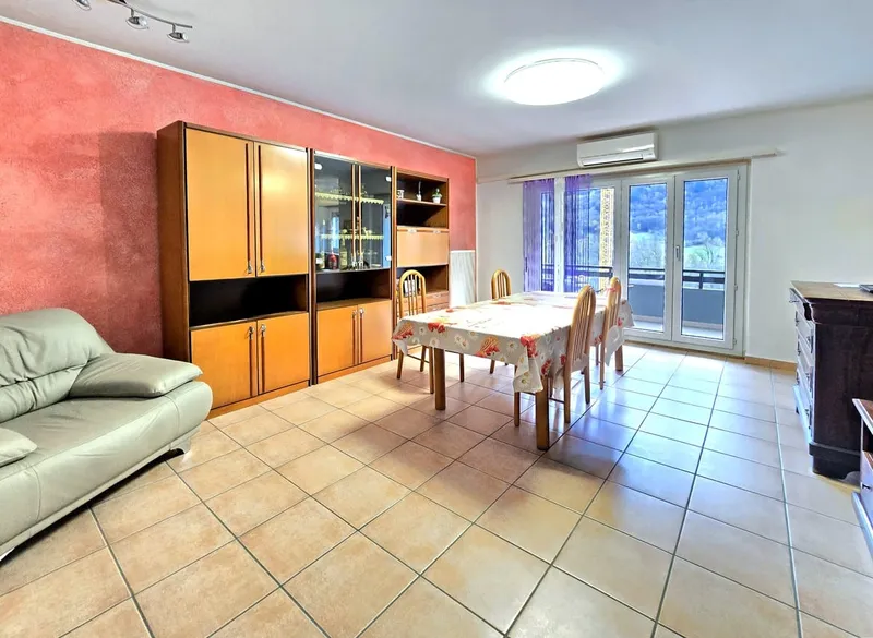 Grande 5,5 al terzo e ultimo piano con terrazza coperta panoramica., Foto 1