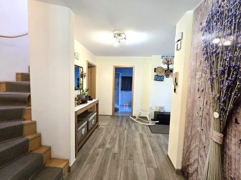 Splendida villa 5,5 con grande giardino in contesto immerso nel verde., photo 11
