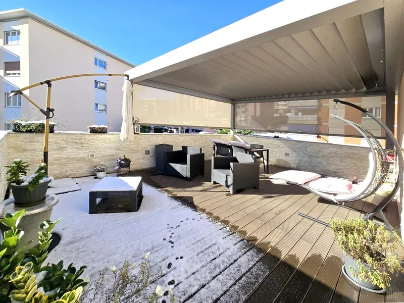 Raffinato 4,5 completamente ristrutturato con terrazza e camino., Foto 15