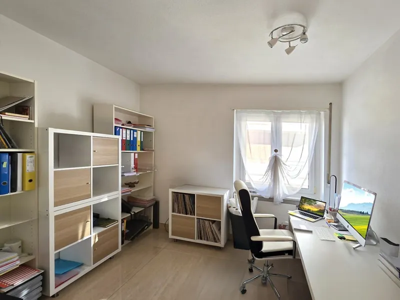 Raffinato 4,5 completamente ristrutturato con terrazza e camino., Foto 11