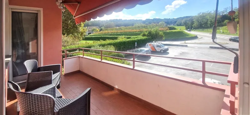 Moderno ampio 4,5 ristrutturato con terrazzo coperto e balcone., photo 9