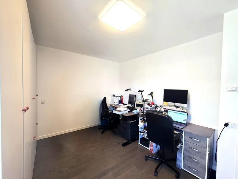 Bel 4,5 locali in stile moderno con grande terrazza coperta., foto 7