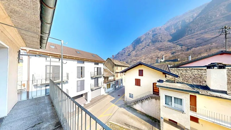 Affascinante casa storica 5,5 da riattare con affaccio sui monti., photo 10