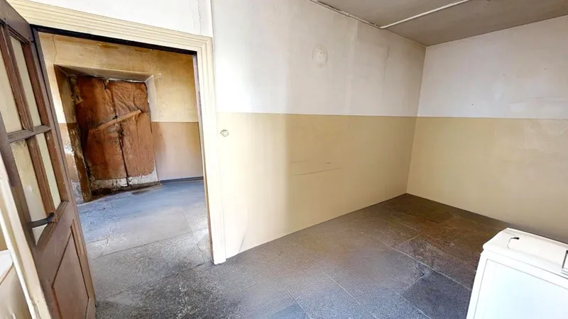Affascinante casa storica 5,5 da riattare con affaccio sui monti., photo 7