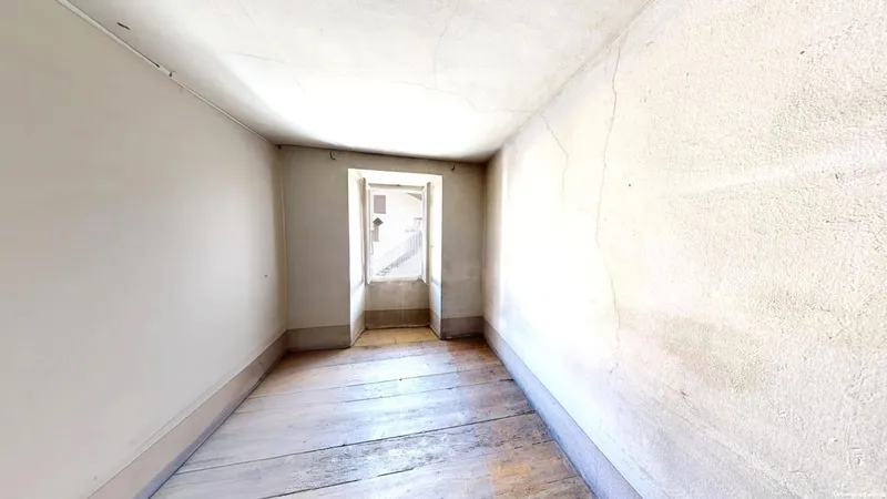 Affascinante casa storica 5,5 da riattare con affaccio sui monti., photo 5