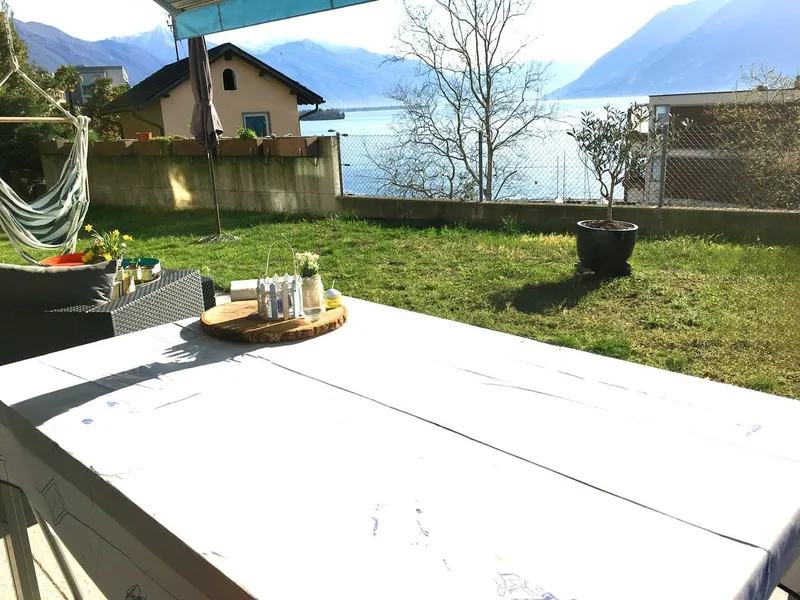 Ampio 5,5 con giardino e terrazza con affaccio sul lago a Brissago, photo 5