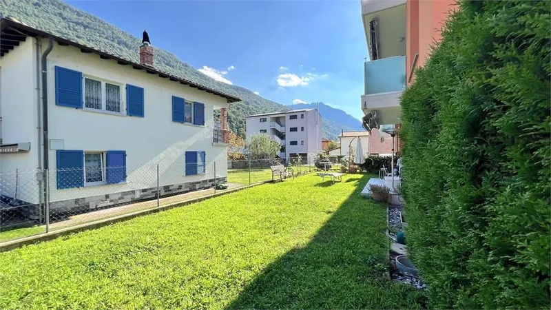 Bellissimo 4,5 in medio-alto standing con giardino privato a Cadenazzo, foto 10