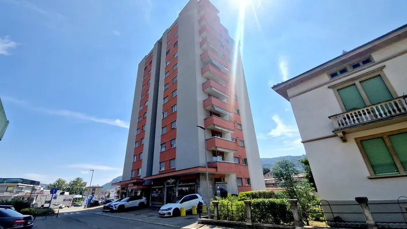 Splendido comodo 3,5 locali ristrutturato con terrazzo panoramico, foto 12