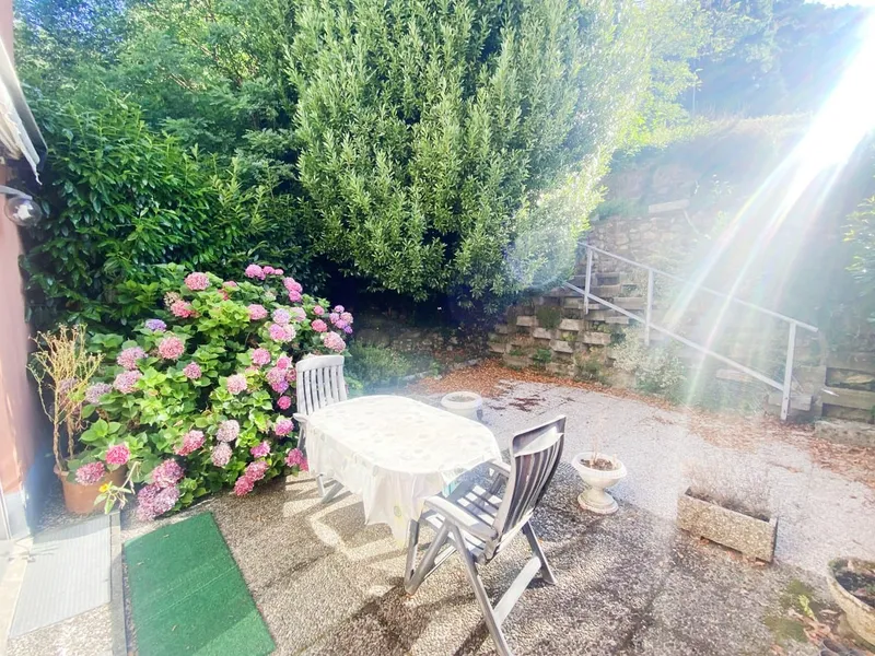 Casa semi-indipendente 4,5 locali con giardino e soggiorno duplex, Foto 5