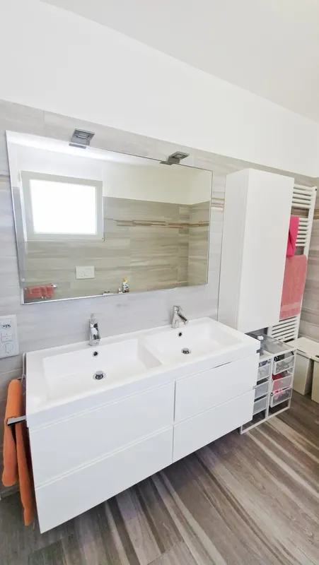 Moderna casa indipendente 6,5 con giardino con vasca idromassaggio, Foto 9