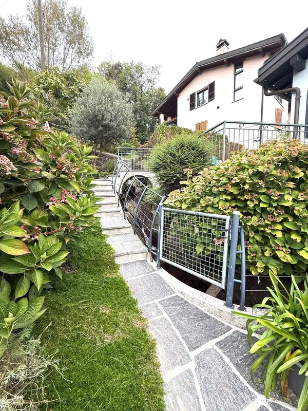 Casa 6,5 ristrutturata in medio-alto standing con giardino., photo 15