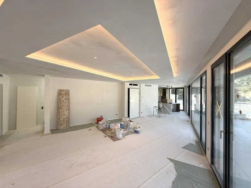 Prestigiosa villa 4,5 vista lago con rooftop e posto barca privato, photo 3