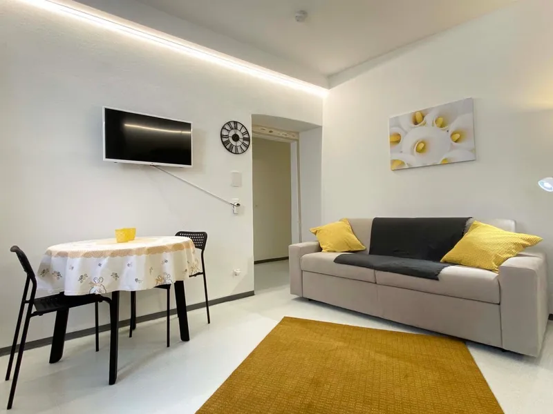 Palazzina rinnovata di quattro unità autorizzata per affitti brevi, photo 2