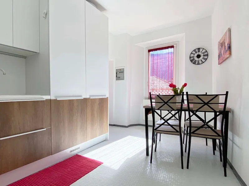 Palazzina rinnovata di quattro unità autorizzata per affitti brevi, photo 8