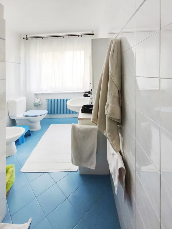 Elegante villa indipendente 5,5 locali con piscina e ampio giardino, Foto 12