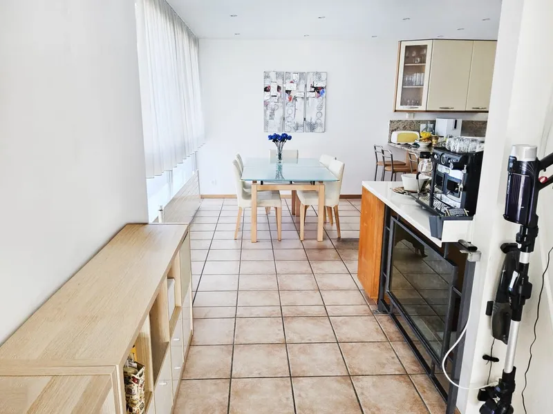 Casa indipendente 5,5 con giardino e spazi commerciali, foto 4