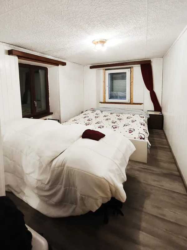 Casa bifamiliare di reddito con due appartamenti e spazio magazzino., Foto 11
