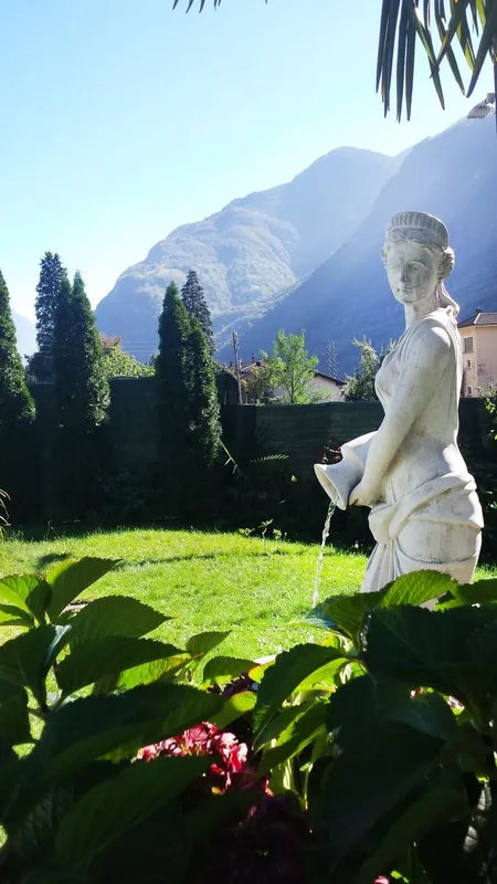 Grande villa 9 locali con piscina interrata e ampio giardino, photo 12