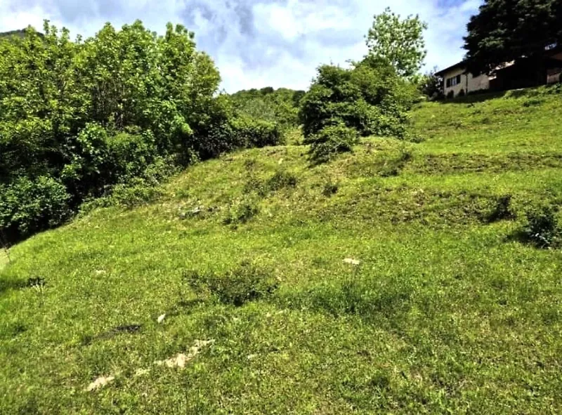 Terreno edificabile di 1008 m² con bella vista sulla vallata, Foto 3