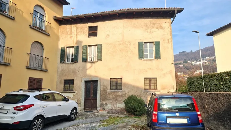 Affascinante casa di nucleo con licenza edilizia già approvata, Foto 2