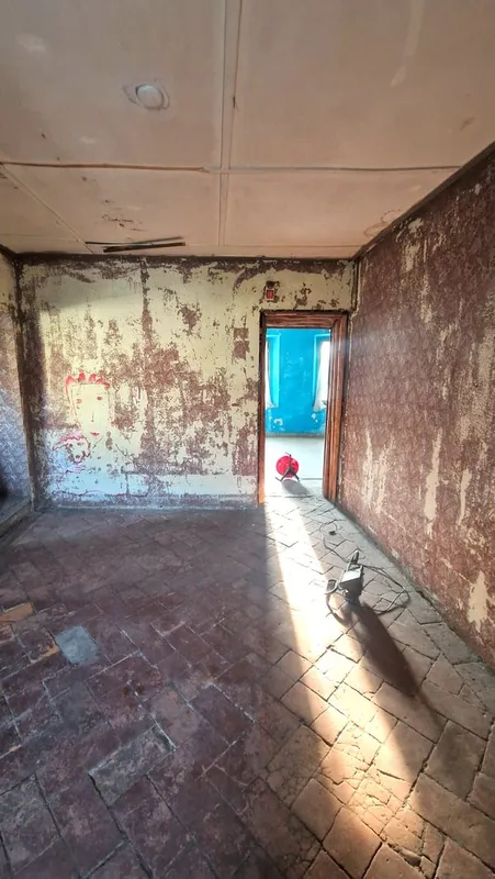 Affascinante casa di nucleo con licenza edilizia già approvata, Foto 12
