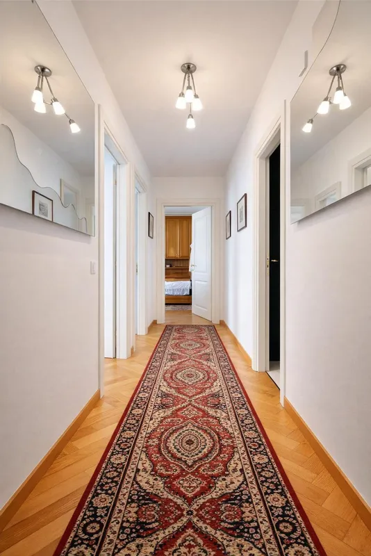 Raffinato 3,5 locali con terrazza coperta e finiture di pregio., Foto 17