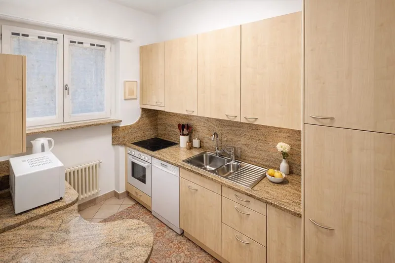 Appartamento 3,5 ristrutturato con balcone e cucina abitabile, photo 6