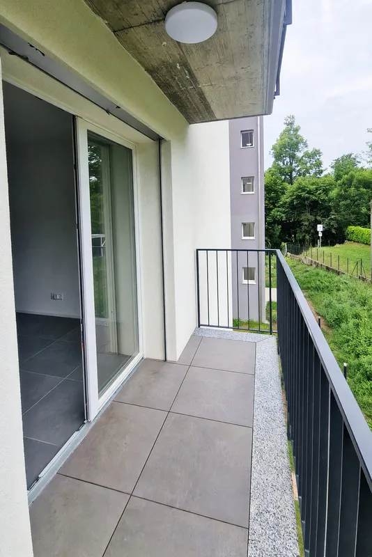 Nuovo appartamento 3,5 con terrazza coperta e due balconi, Foto 3