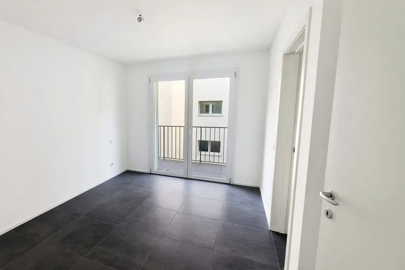 Nuovo appartamento 3,5 con terrazza coperta e due balconi, Foto 10
