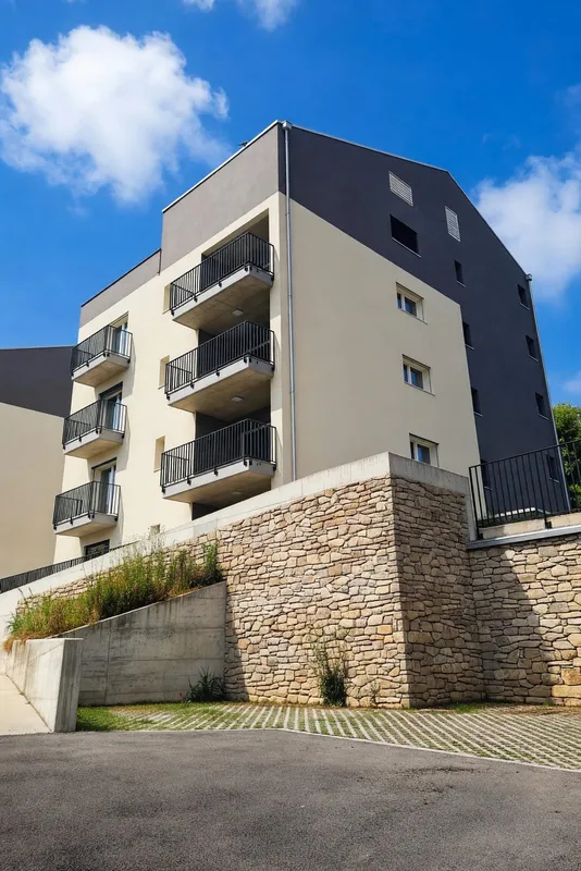 Nuovo appartamento 3,5 con terrazza coperta e due balconi, Foto 18