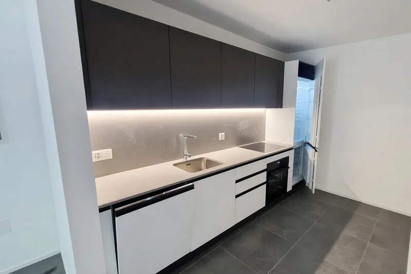 Nuovo appartamento 3,5 con terrazza coperta e due balconi, Foto 5
