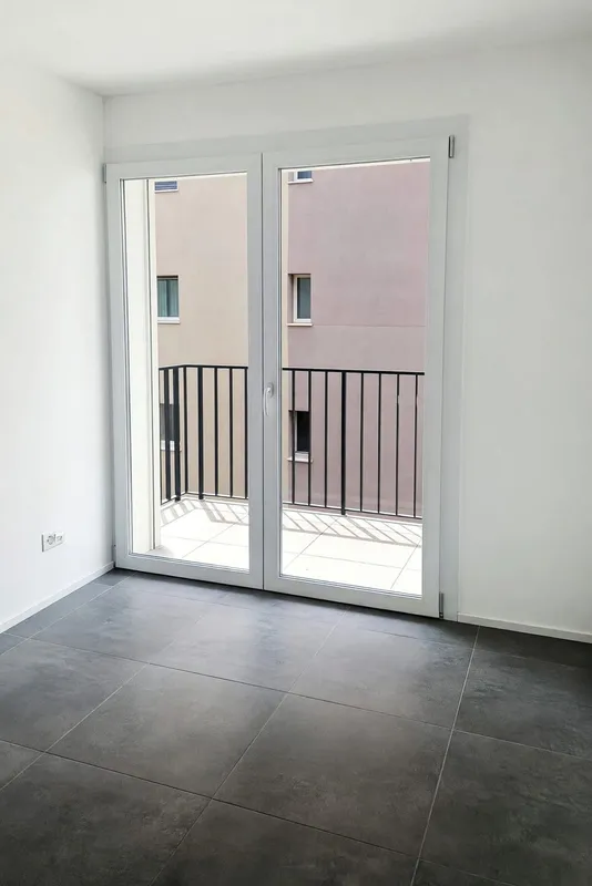 Nuovo appartamento 3,5 con terrazza coperta e due balconi, Foto 12