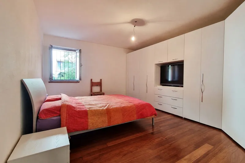 Appartamento 4,5 ristrutturato con terrazzo e caminetto, foto 9