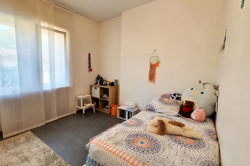 Casa unifamiliare 6,5 locali di 190 mq con giardino privato e veranda, photo 11
