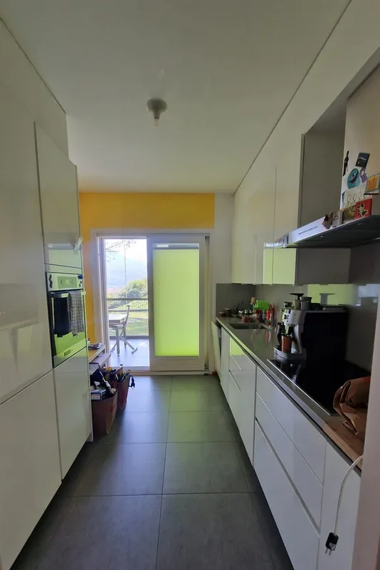 Casa unifamiliare 6,5 locali di 190 mq con giardino privato e veranda, photo 9