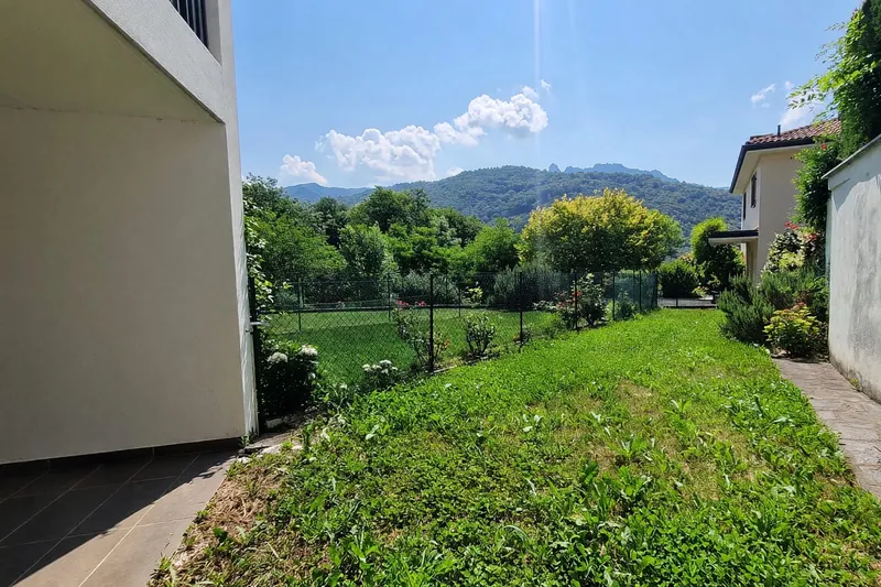 Casa contigua 5,5 locali con terrazza vista lago e giardino a Lopagno, foto 21