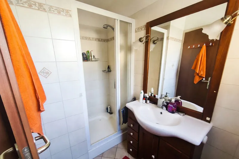 Villetta 5,5 con giardino di 300 mq e mansarda abitabile, Foto 14