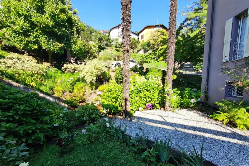Casa bifamiliare 7 locali ristrutturata a Davesco, Foto 21