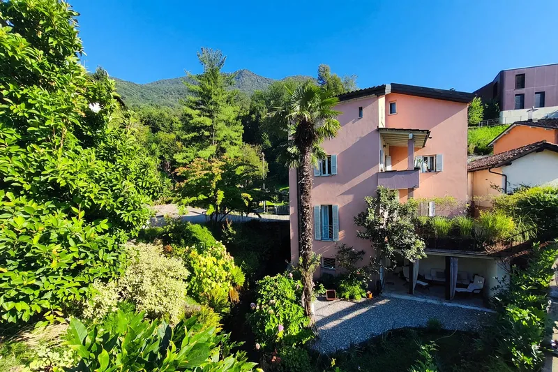 Casa bifamiliare 7 locali ristrutturata a Davesco, Foto 20