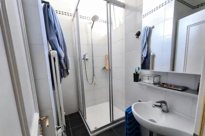 Casa bifamiliare 7 locali ristrutturata a Davesco, Foto 18