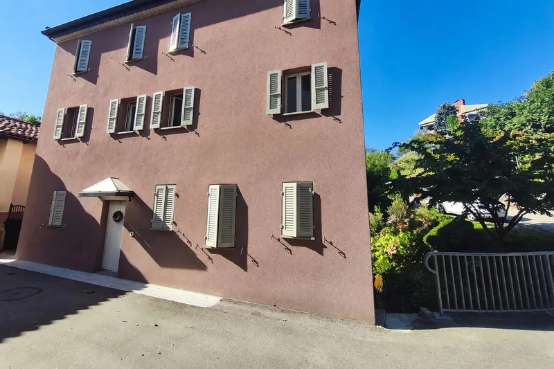 Casa bifamiliare 7 locali ristrutturata a Davesco, Foto 4