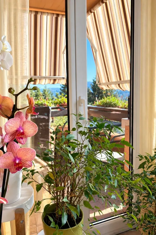 Luminoso appartamento 3,5 panoramico con cucina rinnovata e balcone, Foto 4