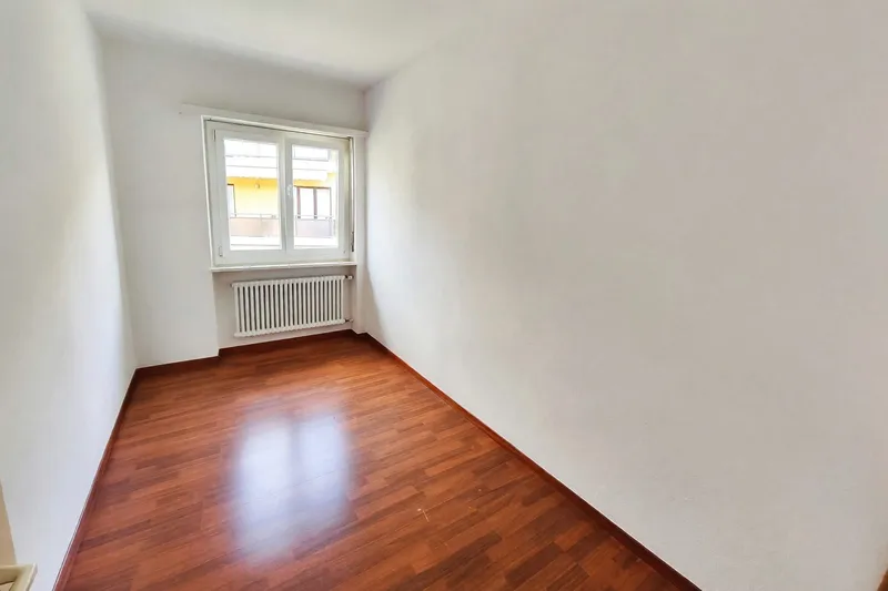 Appartamento 5,5 ristrutturato con giardino privato e tre balconi, foto 6